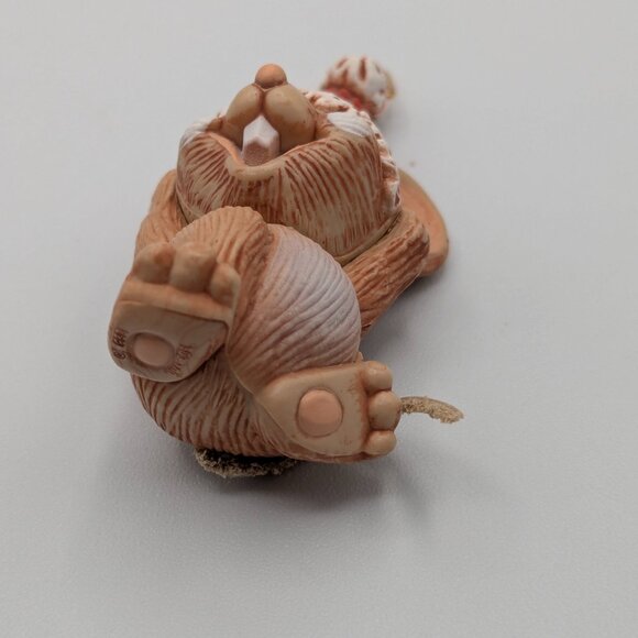 Hallmark Keepsake Merry Mouse 1985, Vintage Christmas Ornament - Picture 6 of 12